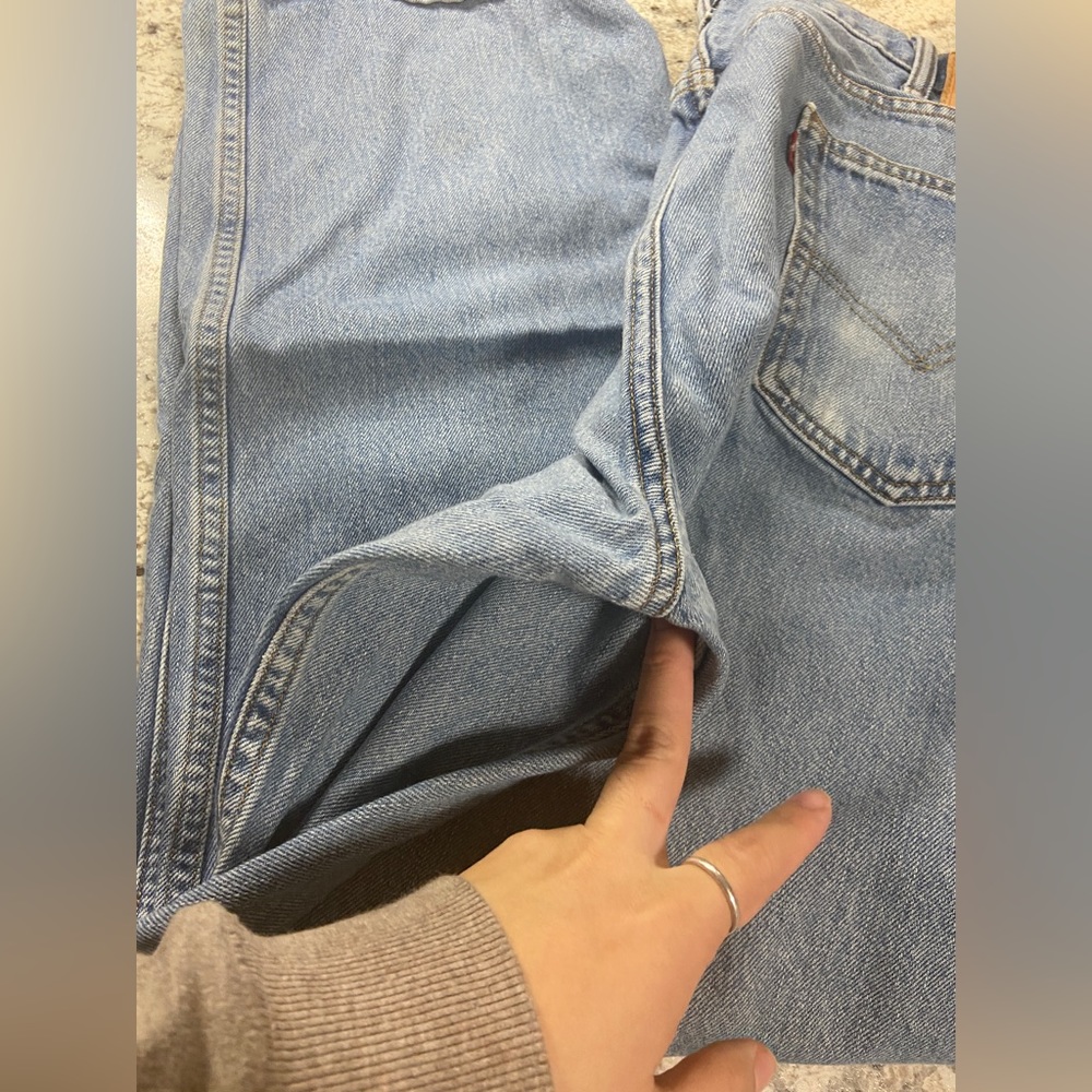 Levi’s 550 42X30 Wide Leg Jeans - Picture 3 of 7
